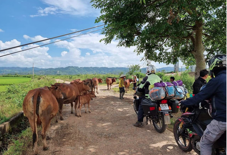 9 Days Northern Laos Easy Rider Tour